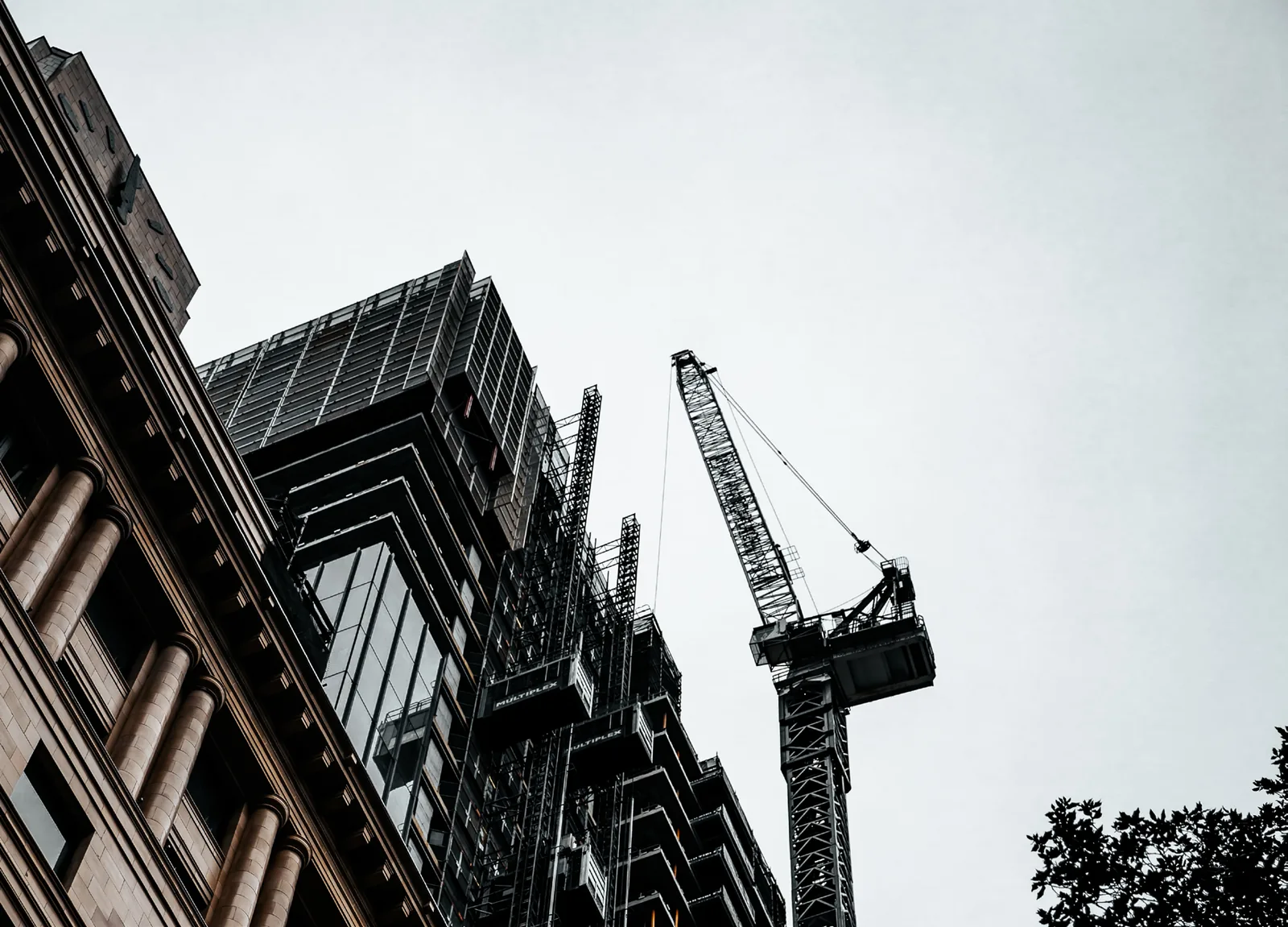 Strategy development and strategy management for SMEs with design thinking